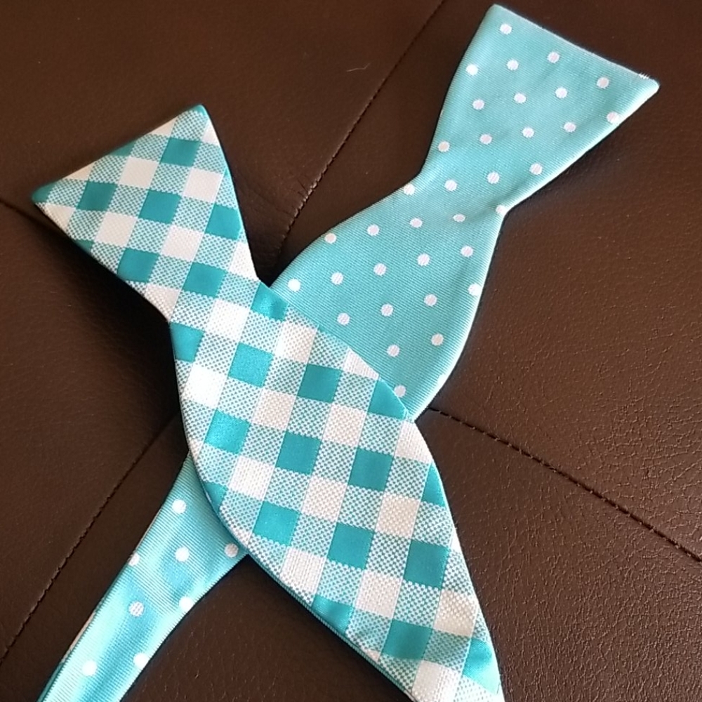 Reversible Polka Dot/ Checkered Bow Tie